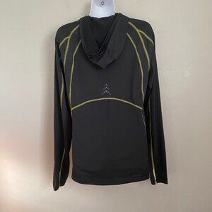 REI Coop 1/4 zip Hoodie Jacket Black Yellow Fleece Lined Phone pocket Athletic